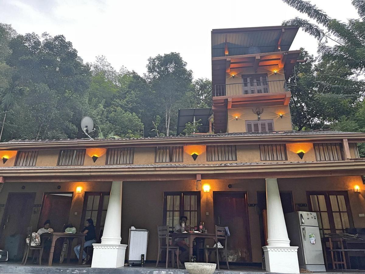 Eagles Lodge - Kandy Digana Eksteriør billede